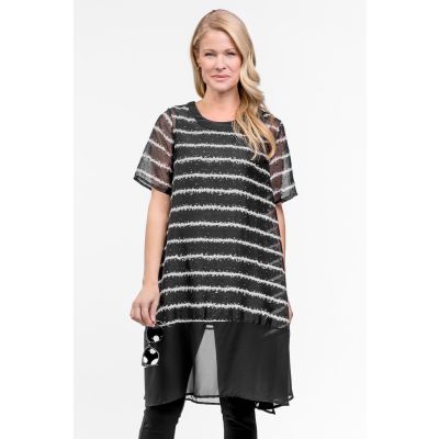 Abstract Print Tunic Topper in Black-L/XL