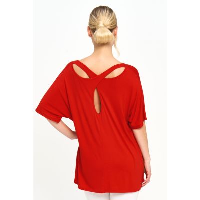 Effortless Cutout Top in Red-XL