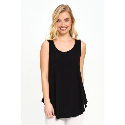 Scoop Neck Smile Hem Tank in Black-L
