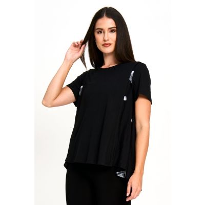 Peekaboo Print Tee in Dot-M