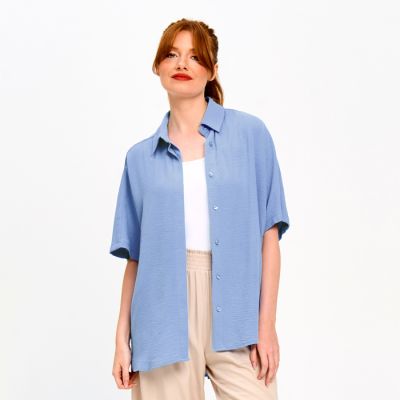 Relaxed Fit Leisure Shirt in Periwinkle-L/XL