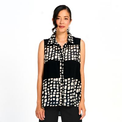 Print Detail Button Down Top in Dot-XXL