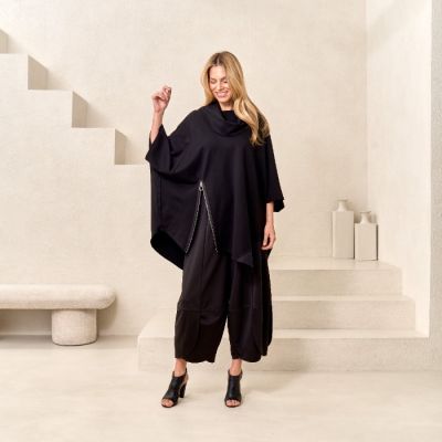 Bottom Zip Poncho Topper in Black-L/XL