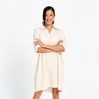 Soft Touch Crinkle Dress with Pockets in Champagne