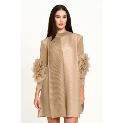 Ruffle Sleeve Plissé Detail Dress in Brown-OS
