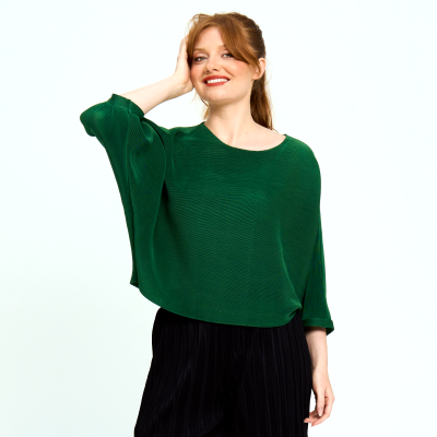 Plissé Bat Sleeve Top in Green-GRN