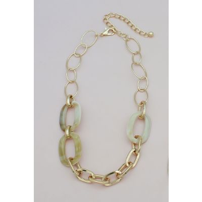 Short Acrylic Chain Link Necklace