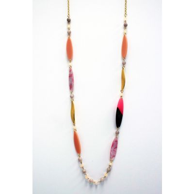 Marquise Necklace in Pink