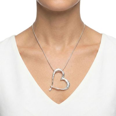Heart Pendant Necklace in Sliver