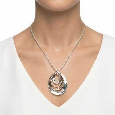 Ripple Pendant Necklace in Rose Gold