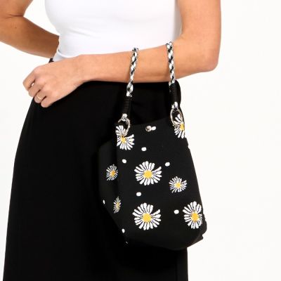 Daisy Pouch Bag