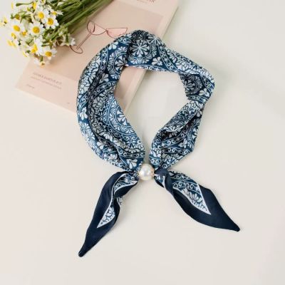 Mosaic Magnetic Pearl Scarf in Blue-OS
