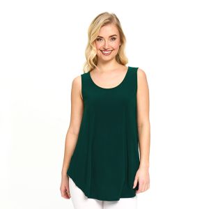 Scoop Neck Smile Hem Tank in Evergreen