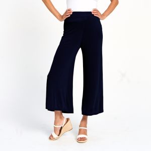Jersette Wide-Leg Capri in Navy