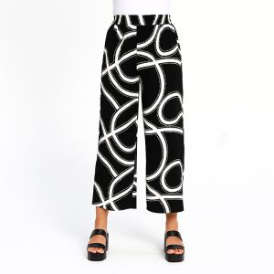 Swirl Print Cropped Pant in Black
