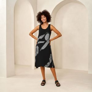 Painterly Contrast Dress in Black & White